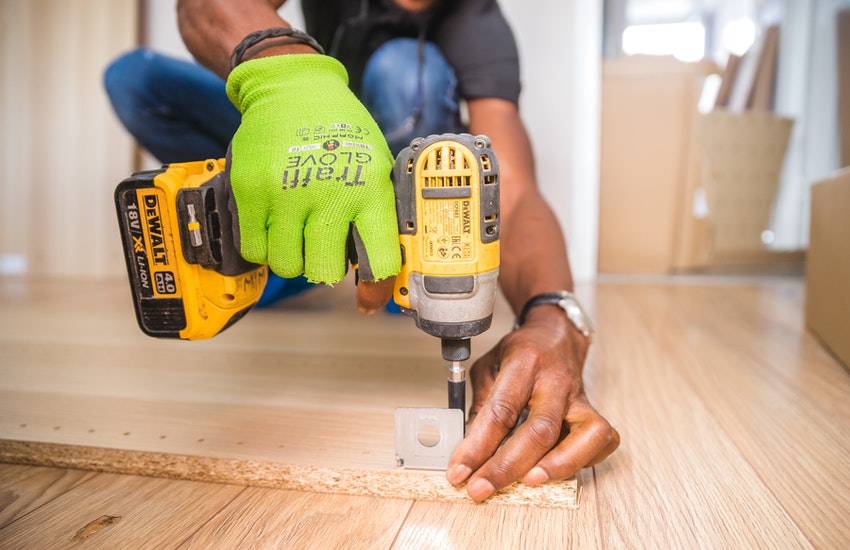Best Lightweight Drill for a Woman (Or Anyone Else) – Complete Reviews