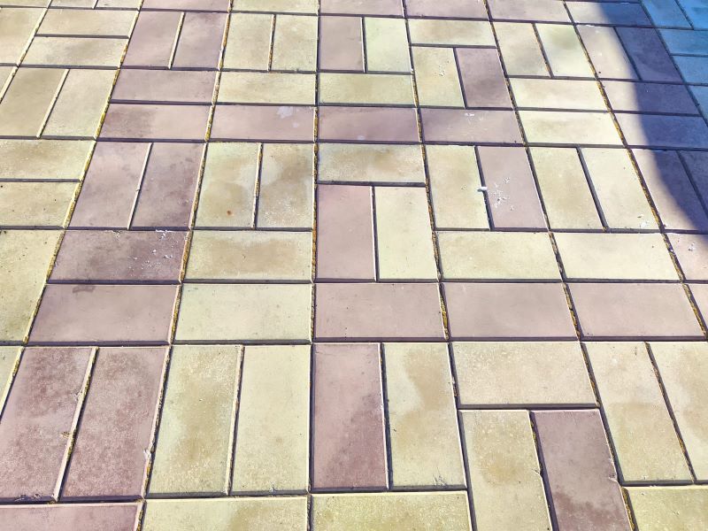 Efficient Tile Removal from Concrete Slabs: Expert Tips